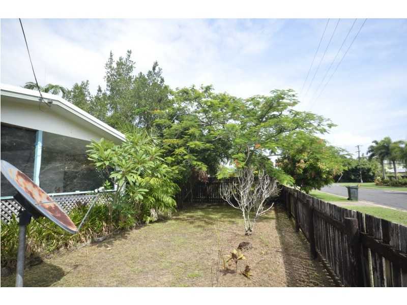 1 Duwar Close, Wonga Beach QLD 4873