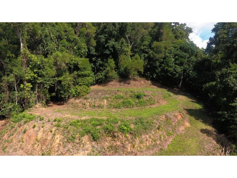 14 Idriess Close Degarra, Bloomfield QLD 4895