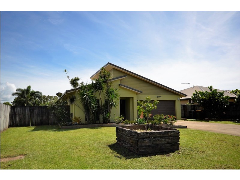 24 Bayil Drive, Cooya Beach QLD 4873