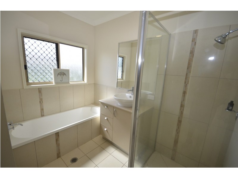 24 Bayil Drive, Cooya Beach QLD 4873