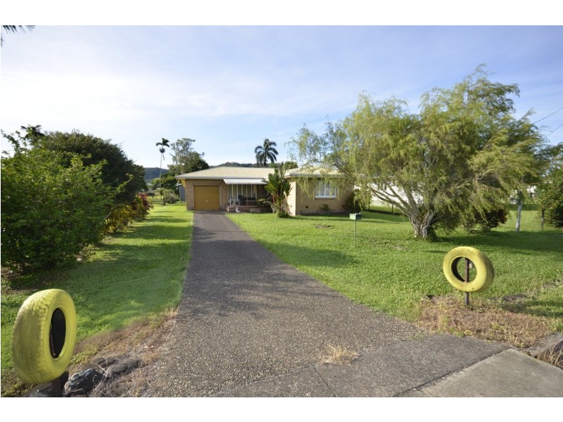 9 Cedars Street, Mossman QLD 4873