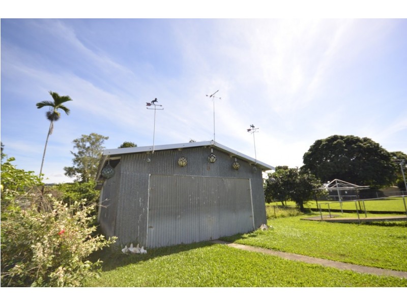 9 Cedars Street, Mossman QLD 4873