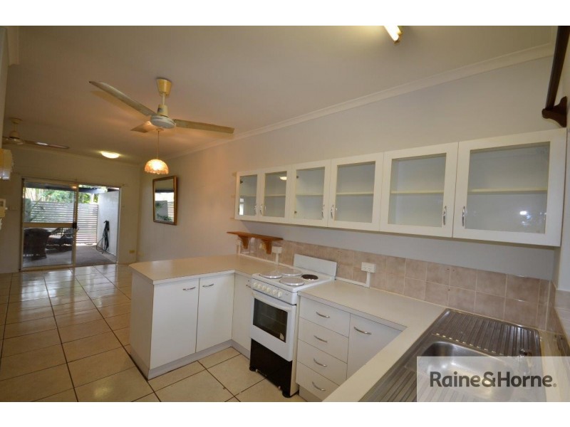 2/25 Pringle Street, Mossman QLD 4873