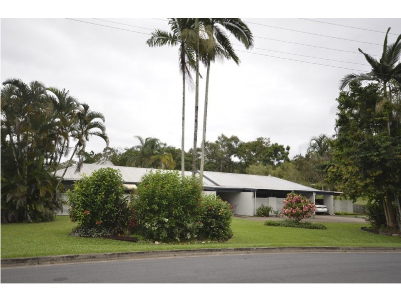 2/25 Pringle Street, Mossman QLD 4873