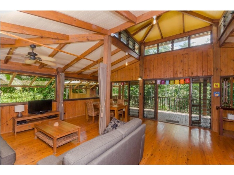 33 Carbeen Road, Daintree QLD 4873