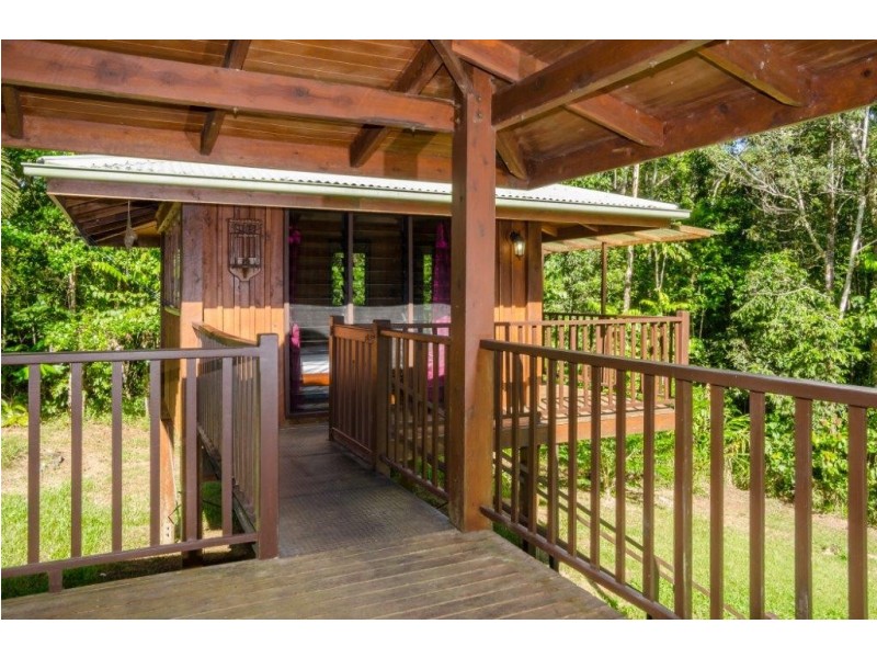 33 Carbeen Road, Daintree QLD 4873
