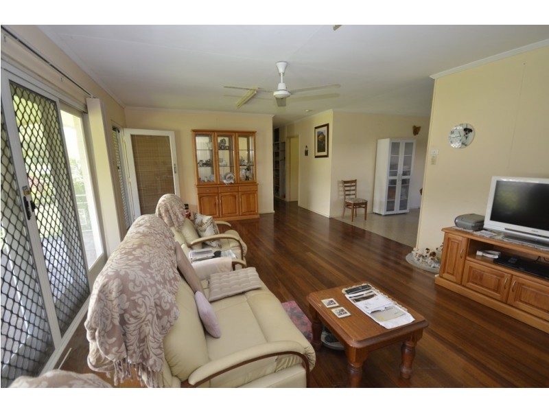 74 Alchera Drive, Mossman QLD 4873
