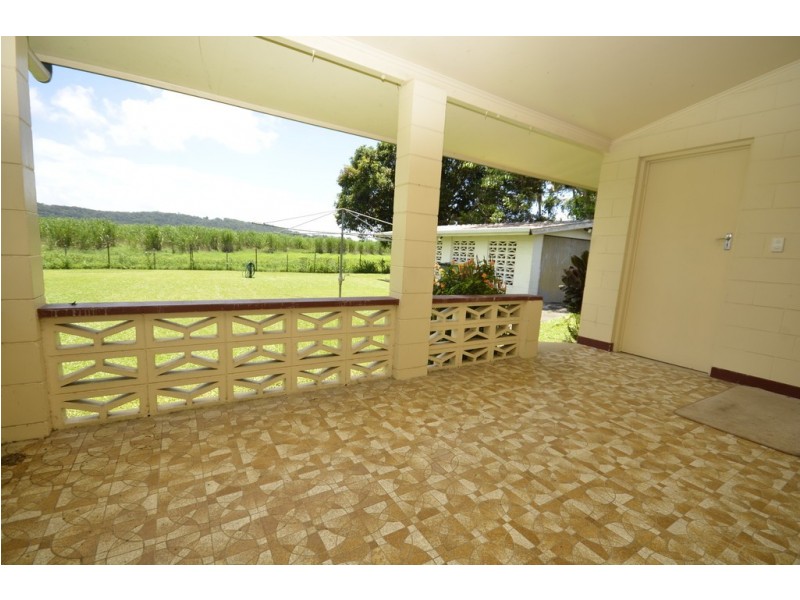 74 Alchera Drive, Mossman QLD 4873