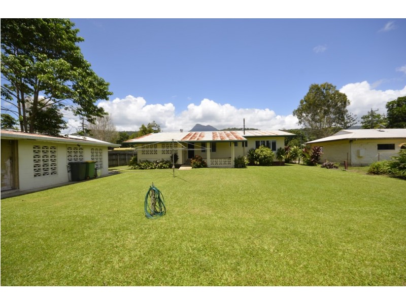 74 Alchera Drive, Mossman QLD 4873