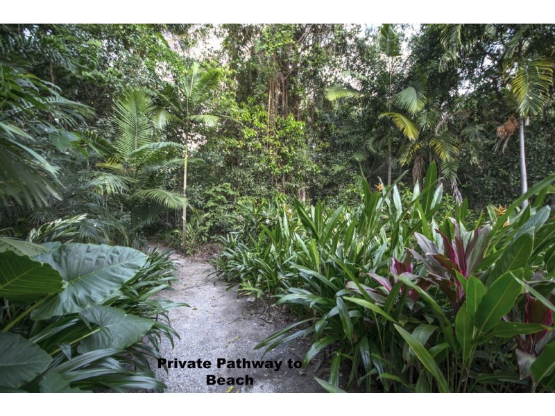 20 Solander Boulevard, Port Douglas QLD 4877