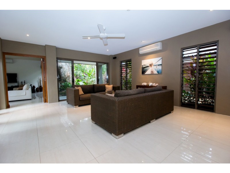 6/14 Barrier Street (The Sands Estate), Port Douglas QLD 4877