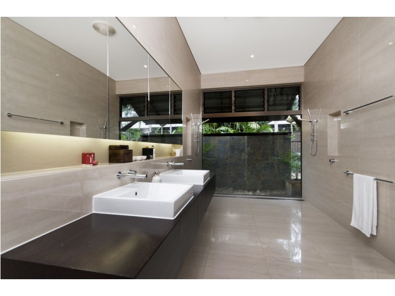 6/14 Barrier Street (The Sands Estate), Port Douglas QLD 4877