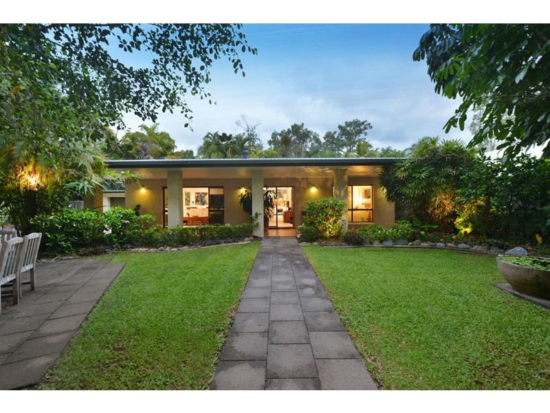 11 Andrews Close, Port Douglas QLD 4877