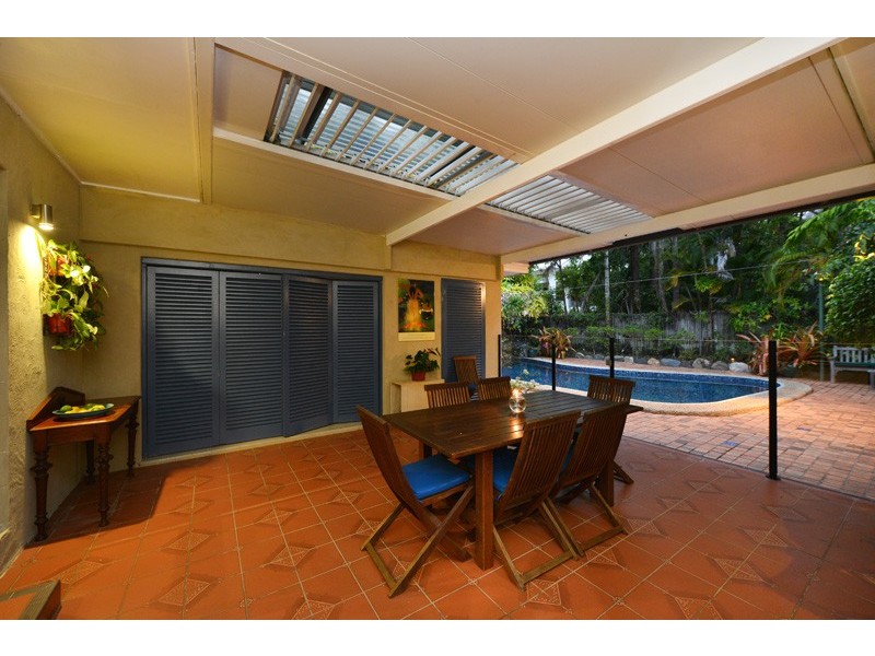 11 Andrews Close, Port Douglas QLD 4877