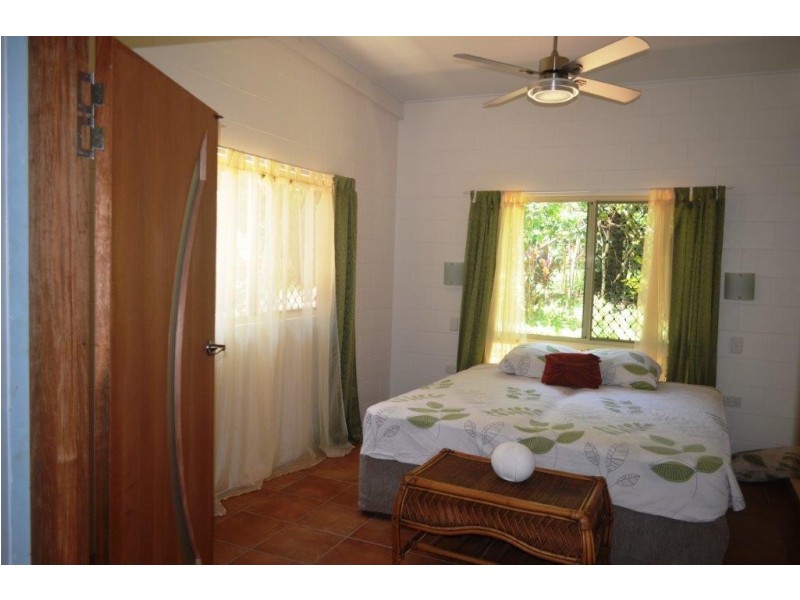 64 Silver Ash Road, Daintree QLD 4873