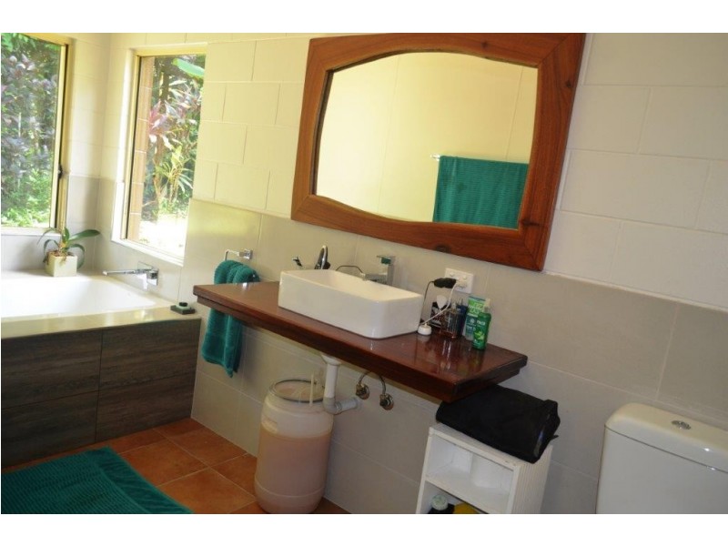 64 Silver Ash Road, Daintree QLD 4873