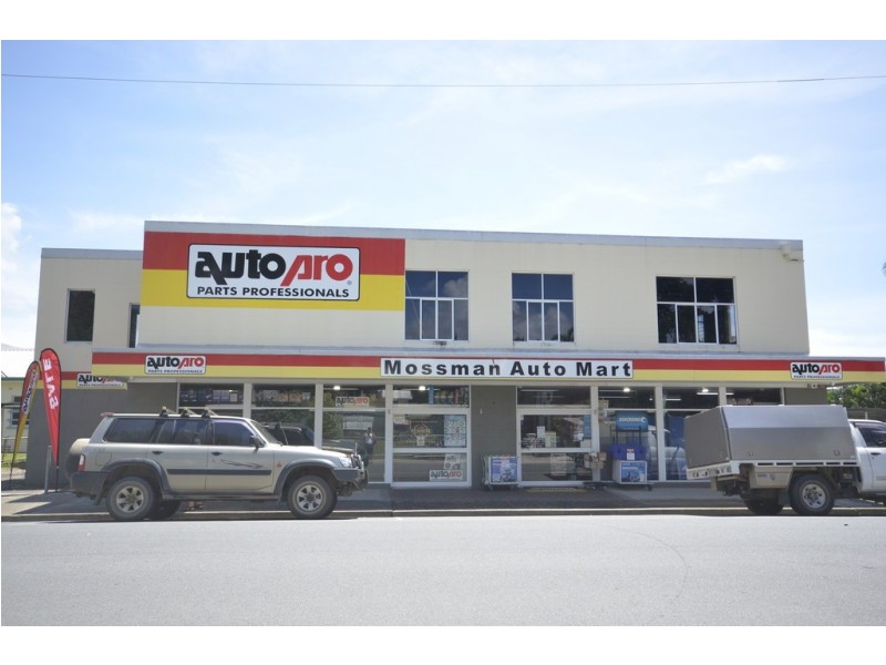 4 William Street, Mossman QLD 4873