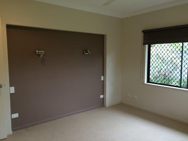 52 Cooya Beach Rd, Cooya Beach QLD 4873