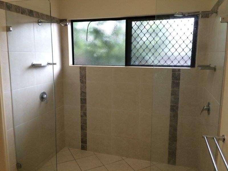 52 Cooya Beach Rd, Cooya Beach QLD 4873