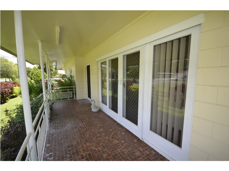 74 Alchera Drive, Mossman QLD 4873