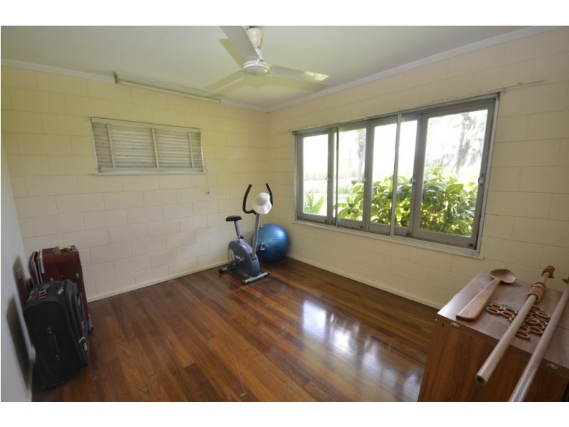74 Alchera Drive, Mossman QLD 4873