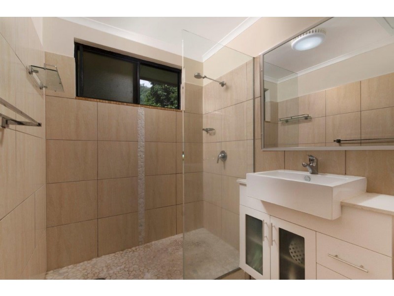 315 Mowbray River Rd, Mowbray QLD 4877