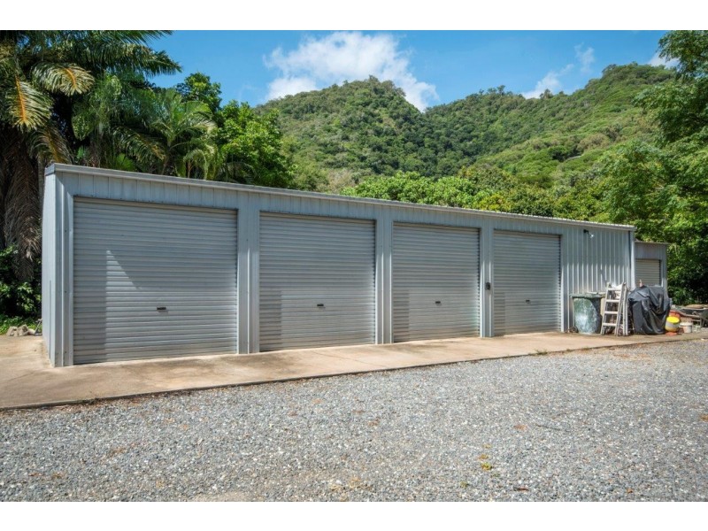 315 Mowbray River Rd, Mowbray QLD 4877