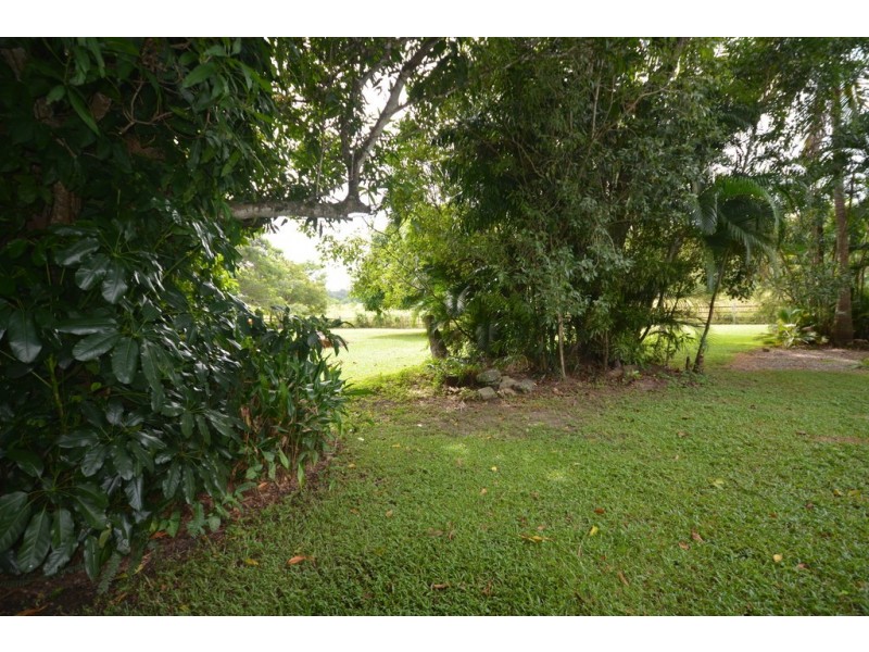 315 Mowbray River Rd, Mowbray QLD 4877