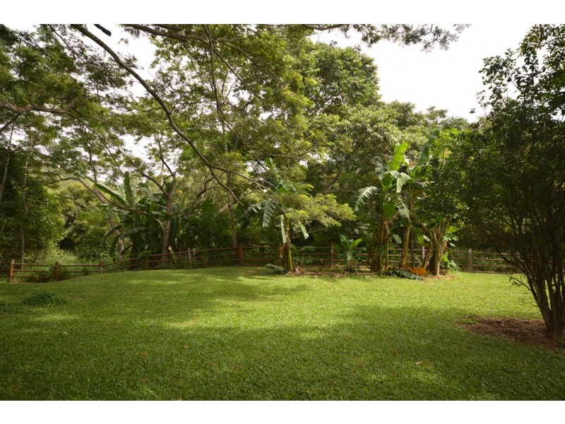 315 Mowbray River Rd, Mowbray QLD 4877