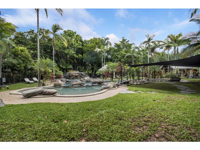Unit 42 70 Nautilus St (Paradise Links), Port Douglas QLD 4877