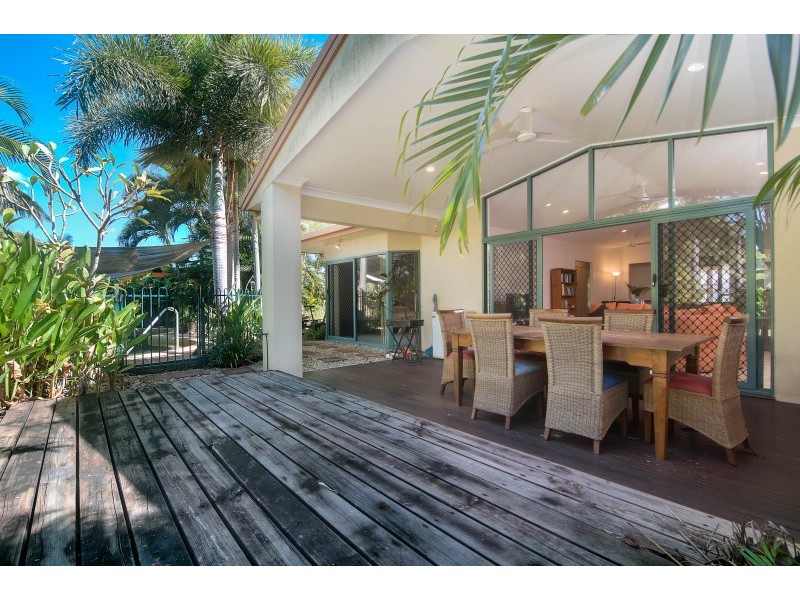 8 Ulysses Avenue, Port Douglas QLD 4877