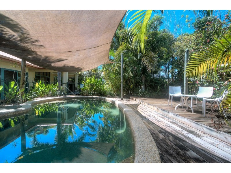 8 Ulysses Avenue, Port Douglas QLD 4877