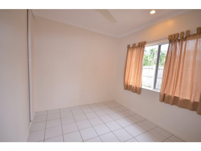 14 THOOLEER CLOSE, Cooya Beach QLD 4873
