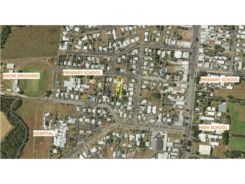 16 Grogan Street, Mossman QLD 4873