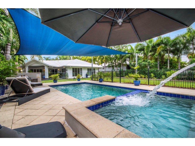 49 Endeavour Street, Port Douglas QLD 4877