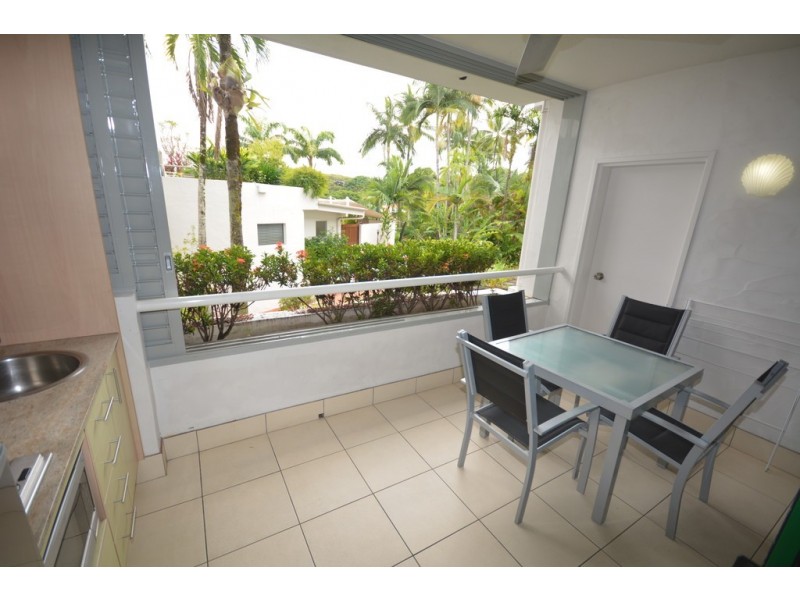 Unit 212 2-4 Macrossan St (Club Tropical Resort), Port Douglas QLD 4877