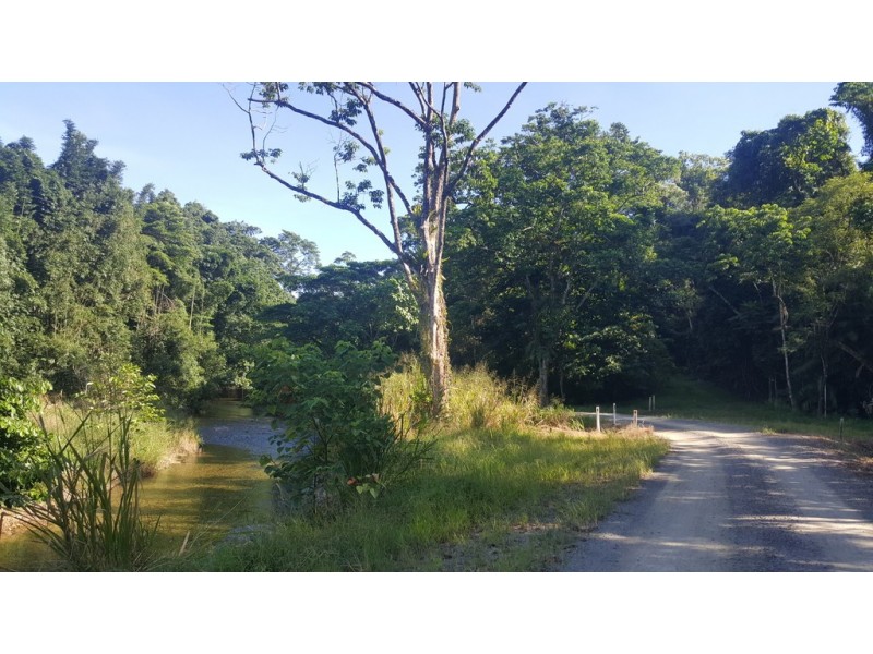 666 Whyanbeel Road, Whyanbeel QLD 4873