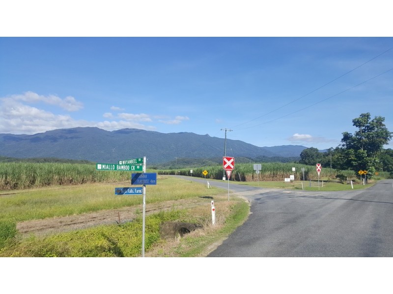 666 Whyanbeel Road, Whyanbeel QLD 4873