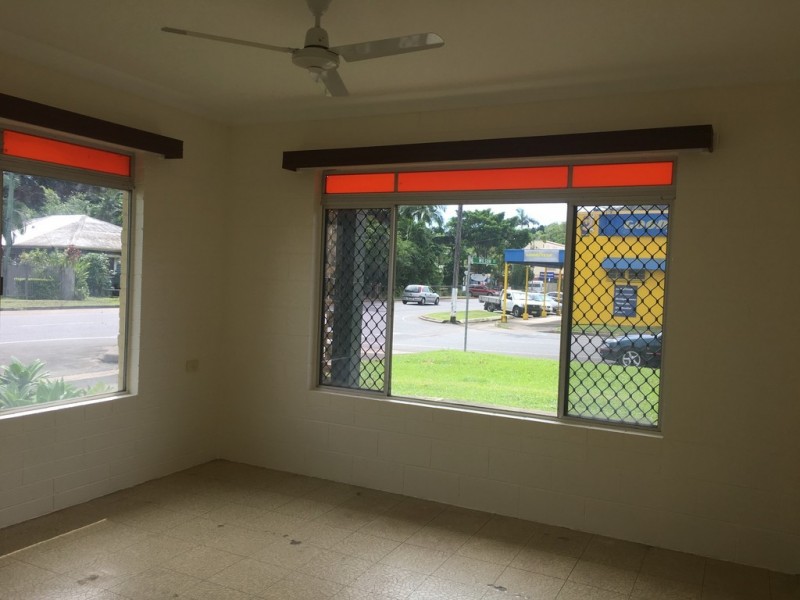 1/1 WILSON STREET, Mossman QLD 4873