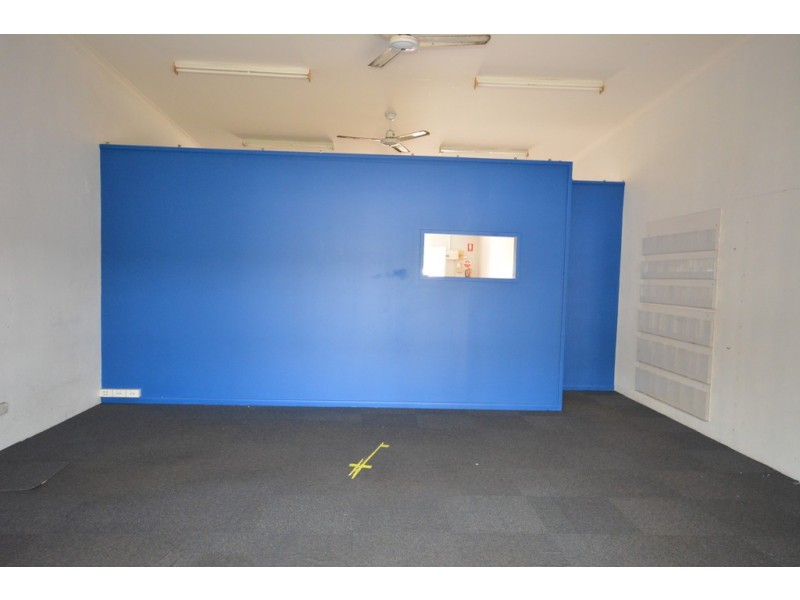 Shop 2 / 11 Warner Street, Port Douglas QLD 4877