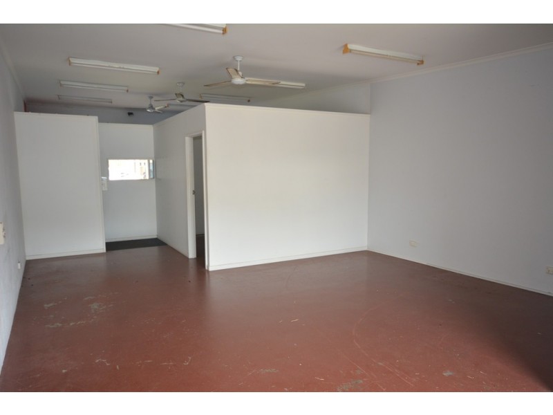 Shop 2 / 11 Warner Street, Port Douglas QLD 4877