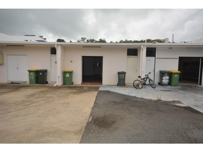 Shop 2 / 11 Warner Street, Port Douglas QLD 4877