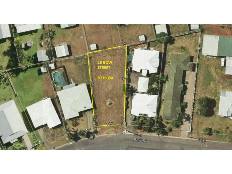 13 Bow Street, Mossman QLD 4873