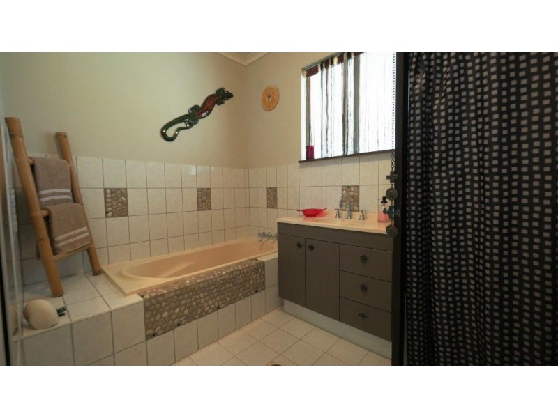 120 Ronald Road, Daintree QLD 4873