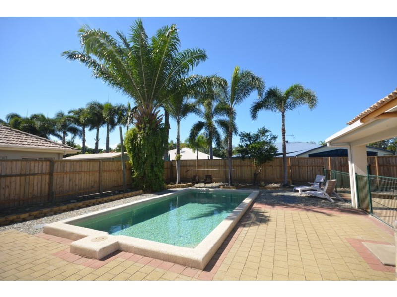 18 Brolga Street, Port Douglas QLD 4877