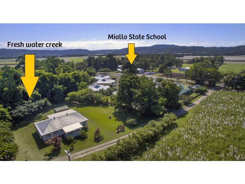 127 Miallo Road, Miallo QLD 4873