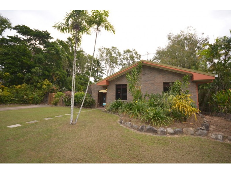 3 Sonata Close, Port Douglas QLD 4877