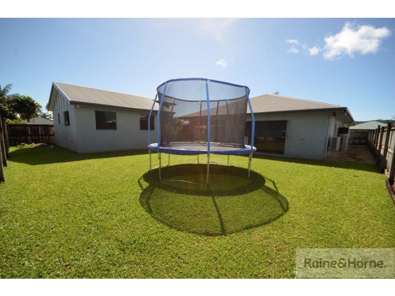 9 GERYGONE CLOSE, Mossman QLD 4873