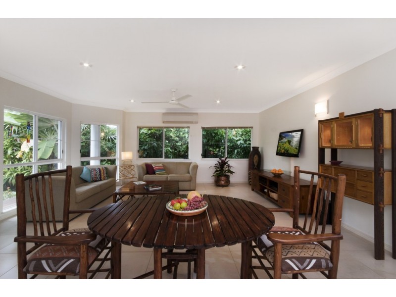 65 Endeavour Street, Port Douglas QLD 4877