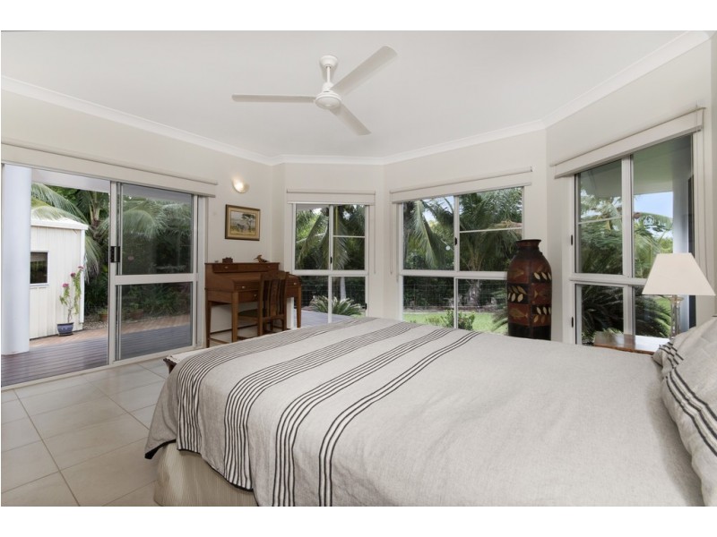 65 Endeavour Street, Port Douglas QLD 4877